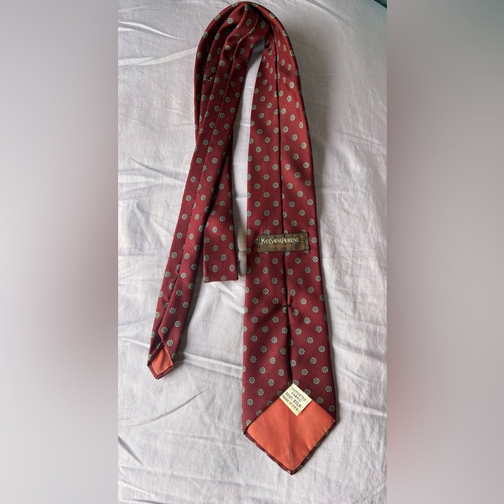 Yves Saint Laurent men’s necktie